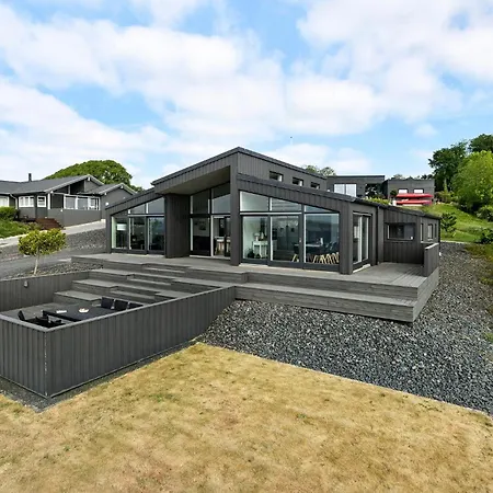 3 Bedroom Lovely In 아벤라